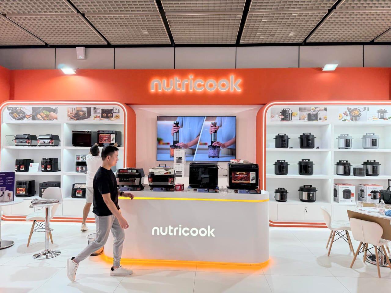 Custom stall architecture